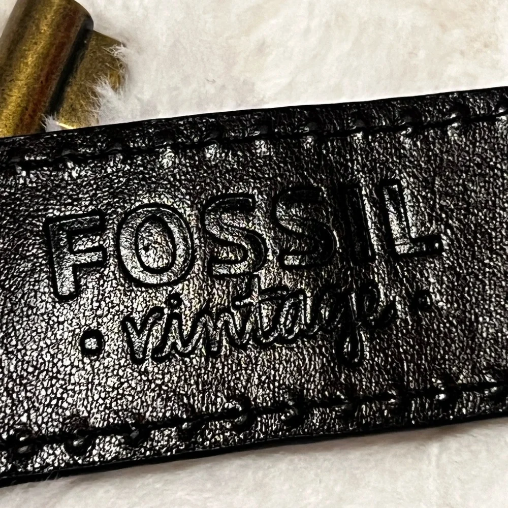 Fossil Vintage dar Brown Leather Keychain or handbag tag